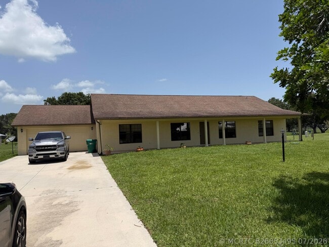 Building Photo - 8451 SW 14th Ln
