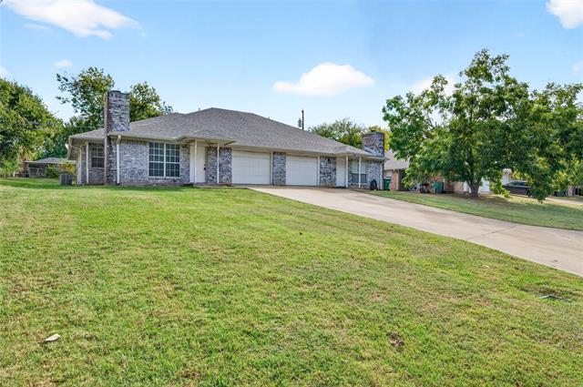 Photo - 1813 Park Pl