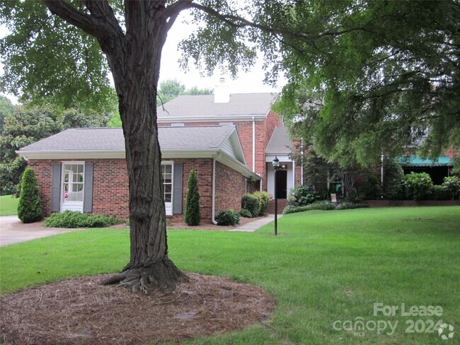 Building Photo - 7350 Quail Meadow Ln Rental