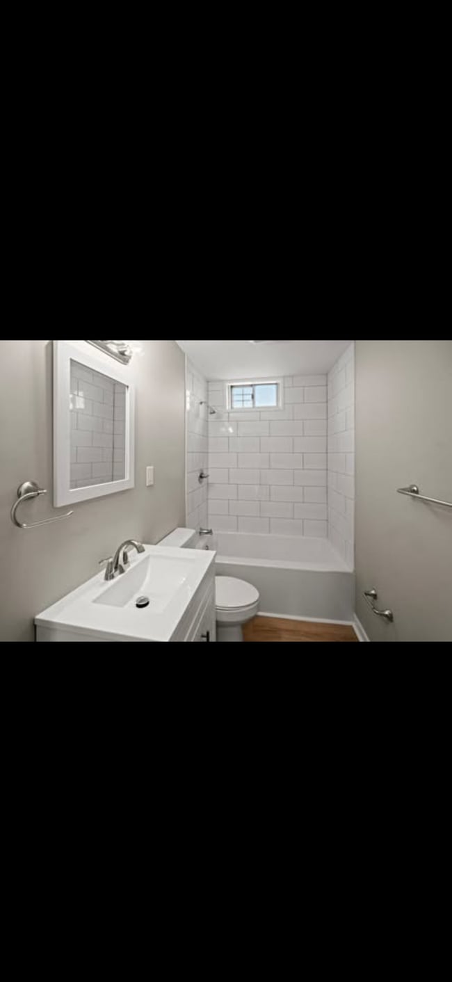 941 York St Unit 2