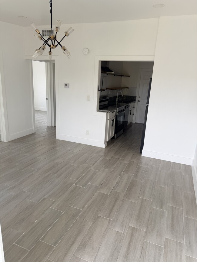 Photo - 237 SW 14th Ave Unit Suite 237