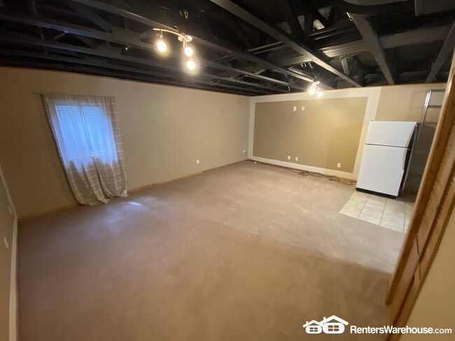 737 Kitterman Cir