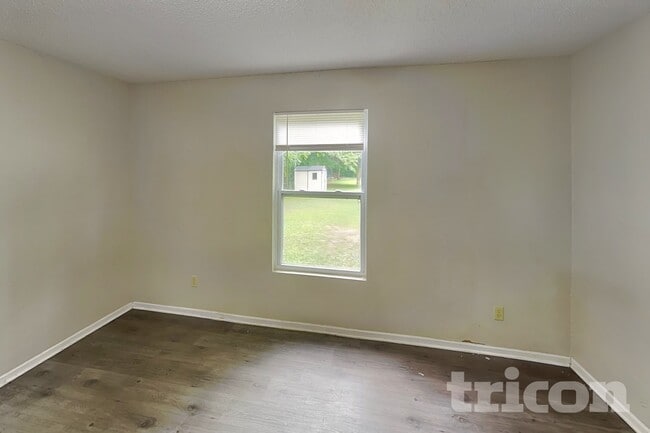 Photo - 7921 Crackling Ln