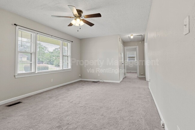 Photo - 133 Belair Rd