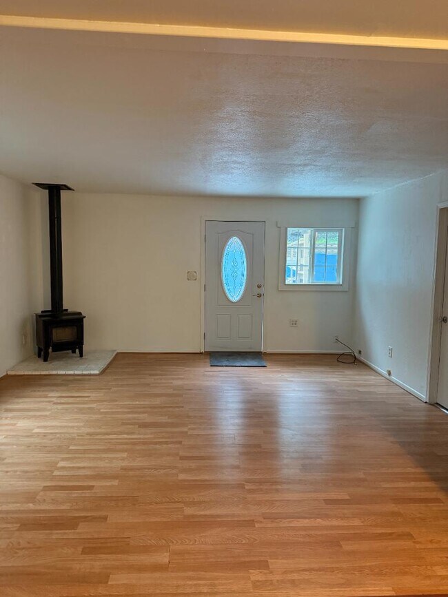 Photo - 767 Woodland Rd Unit 1