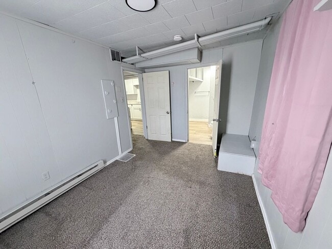 Photo - 217 S Dorman St Unidad Mad Capital - 217 S Dorman St Apt 2 Lower