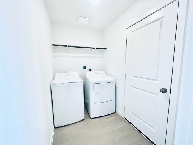 Photo - 3082 Mallorca Dr