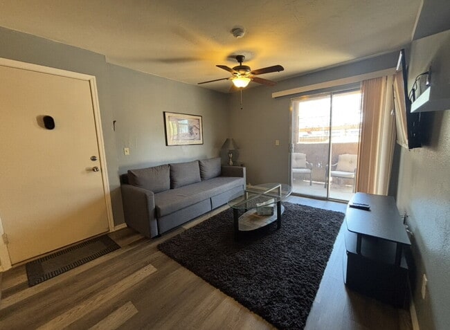 Photo - "Cozy 2-Bed 2 bath Condo” Unit 306
