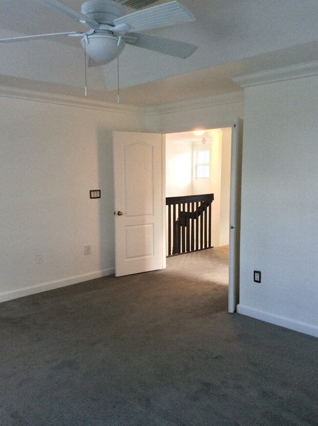 17073 SW 33rd Ct