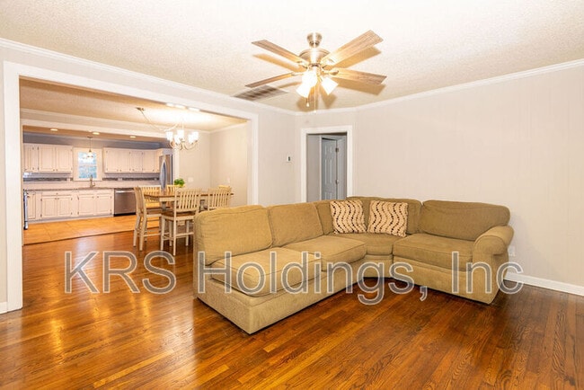 Photo - 2428 Rachel Dr