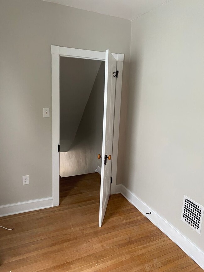 Photo - Charming Reading 3 BR Townhouse For Rent