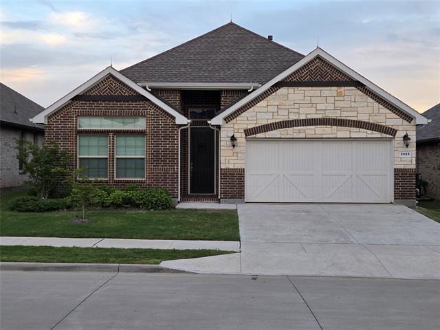 Building Photo - 2025 St Andrew's Wy