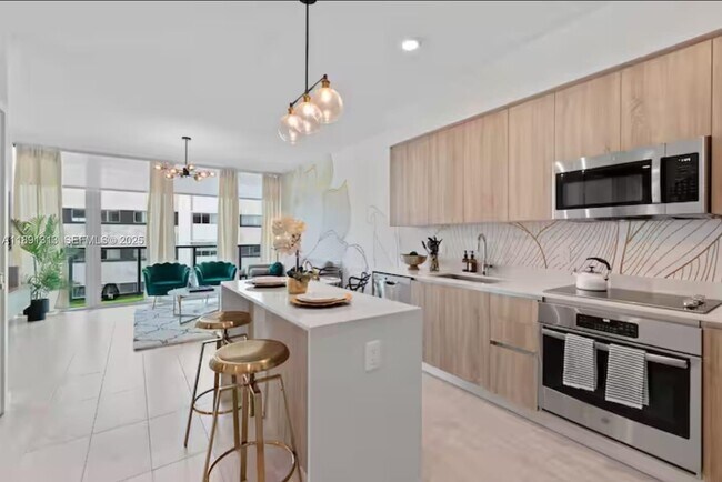 Photo - 3900 Biscayne Blvd Unit S-318