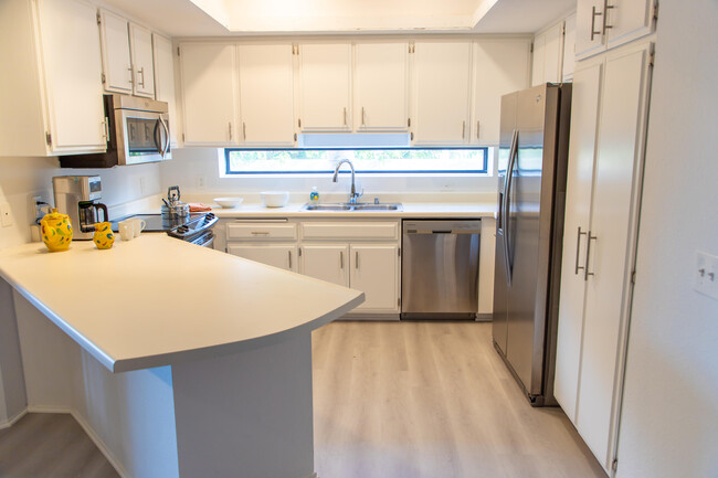 Photo - 255 S Avenida Caballeros Condo Unit 305
