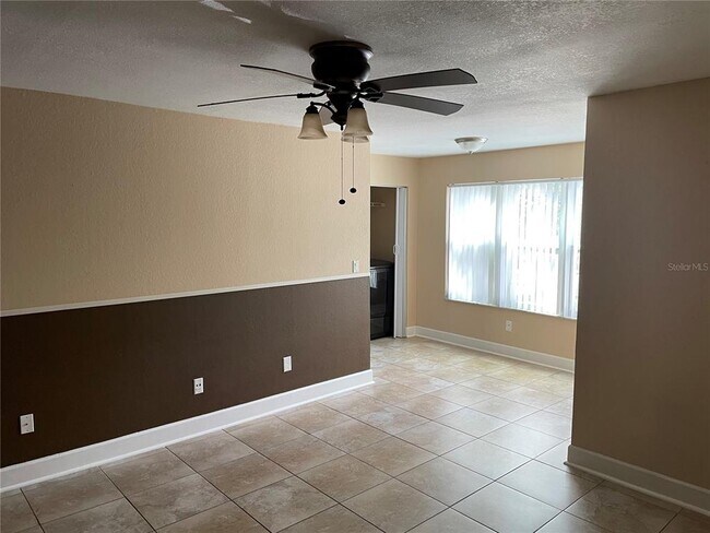 4512 Commander Dr Unidad 1725