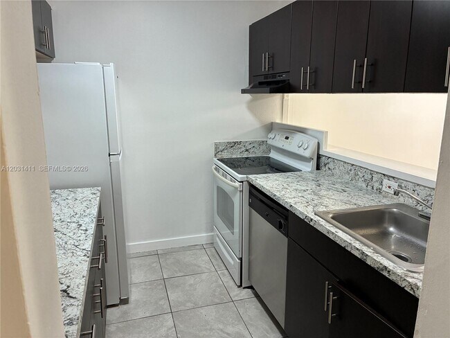 Photo - 10801 SW 109th Ct Unit D203