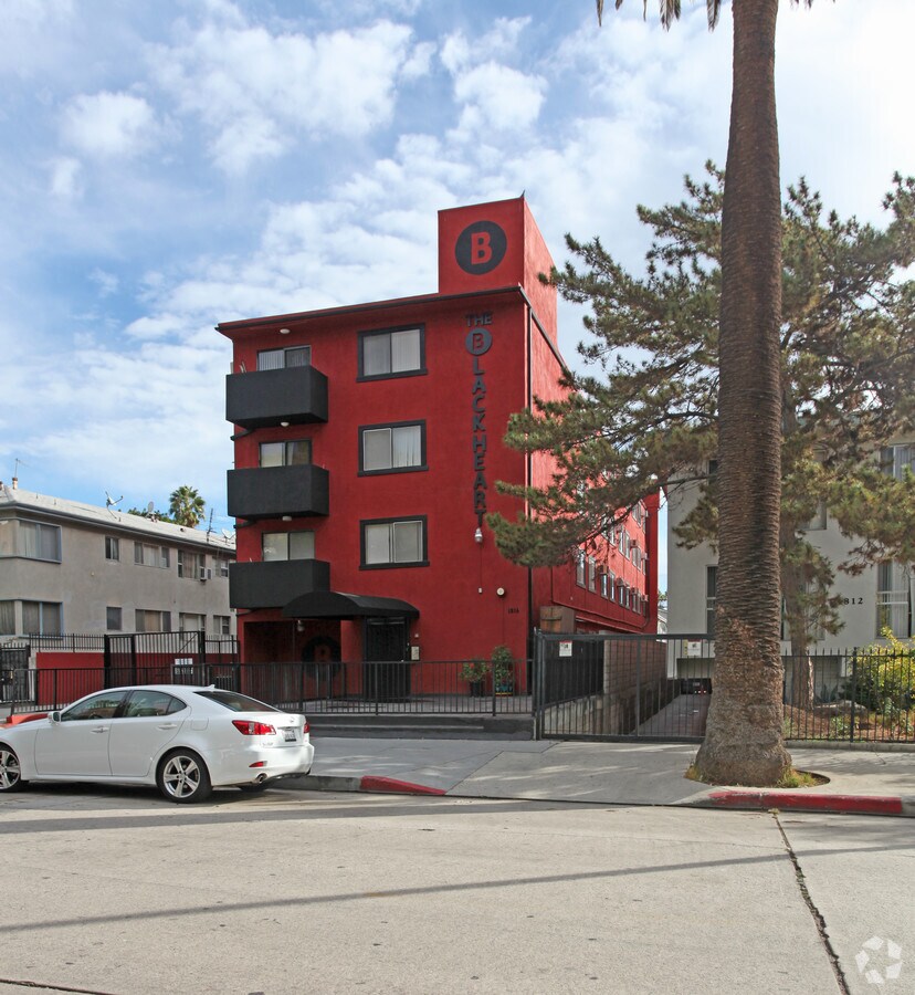Photo - The Blackheart Apartments