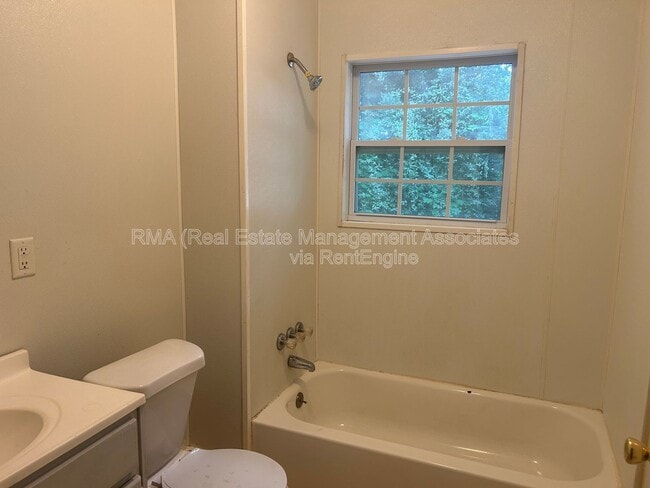 Photo - 1104 Meriwether St
