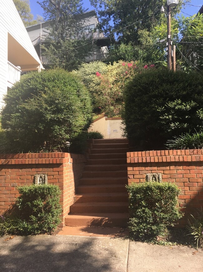 A pasos del garaje - 2925 10th Ct S Unidad 3