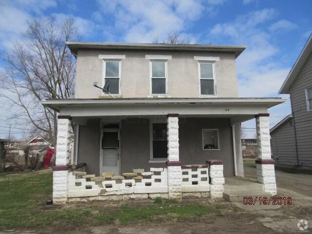 Building Photo - 64 Poplar Ave Unit 1 Rental