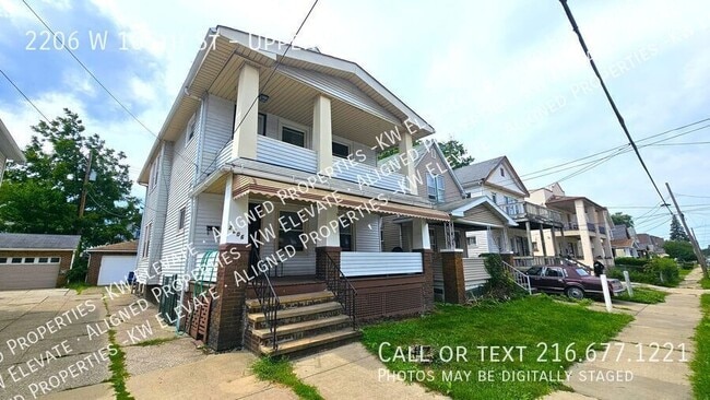 Building Photo - 2206 W 105th St Unit Upper
