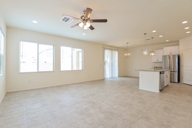 Photo - 11219 S Weismann Dr