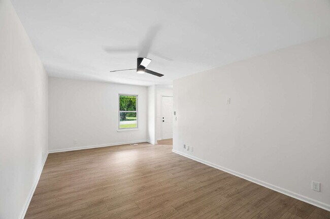 Photo - 112 Juniper Dr