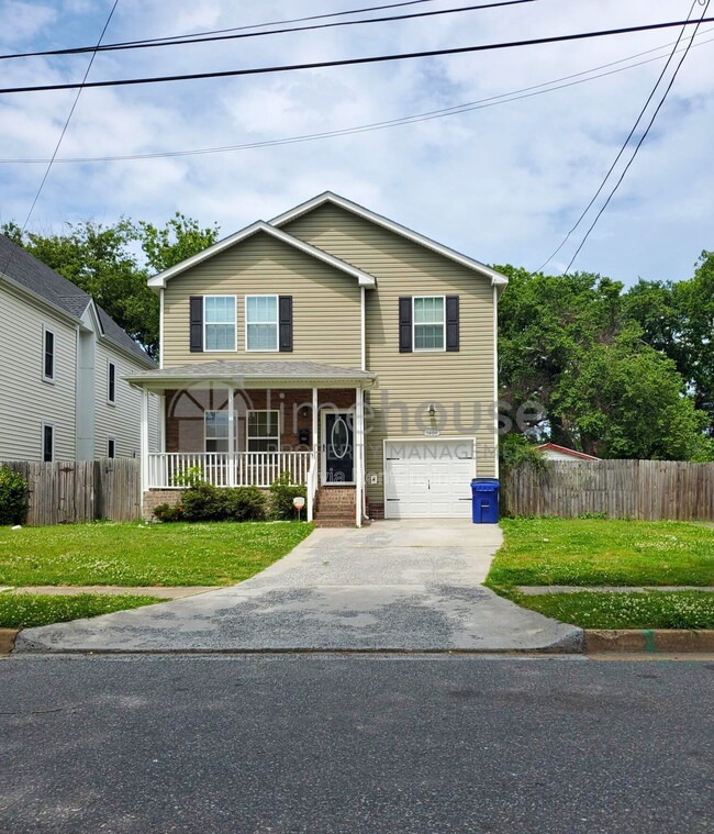 Building Photo - 1408 Colon Ave