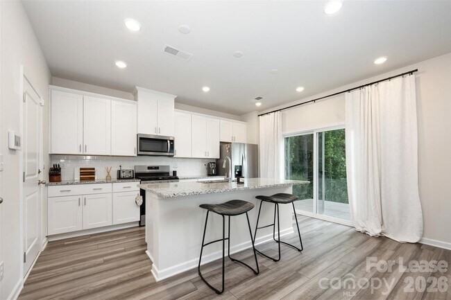 Photo - 1108 Harland St