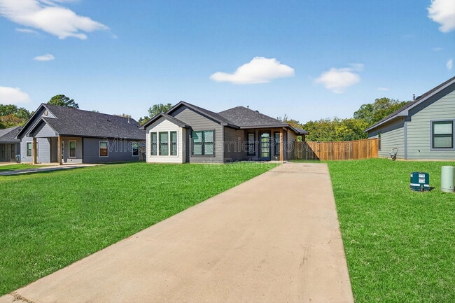 Photo - 1425 S 7th Ave