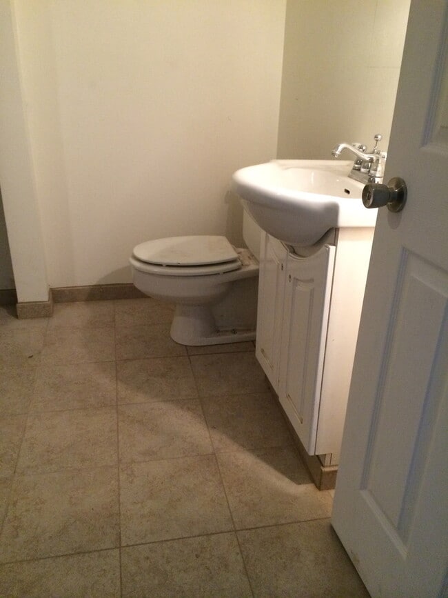 Photo - 3217 US-20 Unit 3217-02