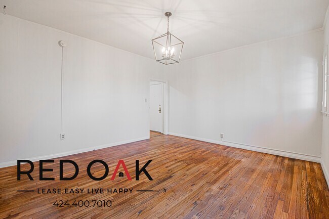 Photo - 836 Sanborn Ave Unit 103