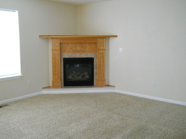 16807/16805 N. Mayfair
