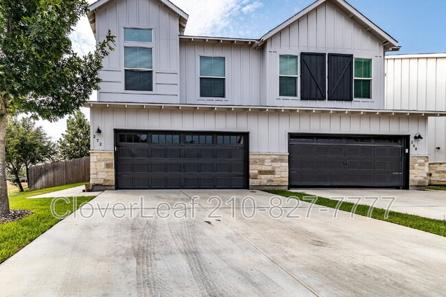 Photo - 272 Sapphire Dr