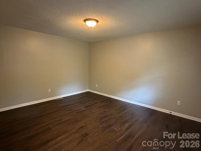 Photo - 642 Pee Dee Ave