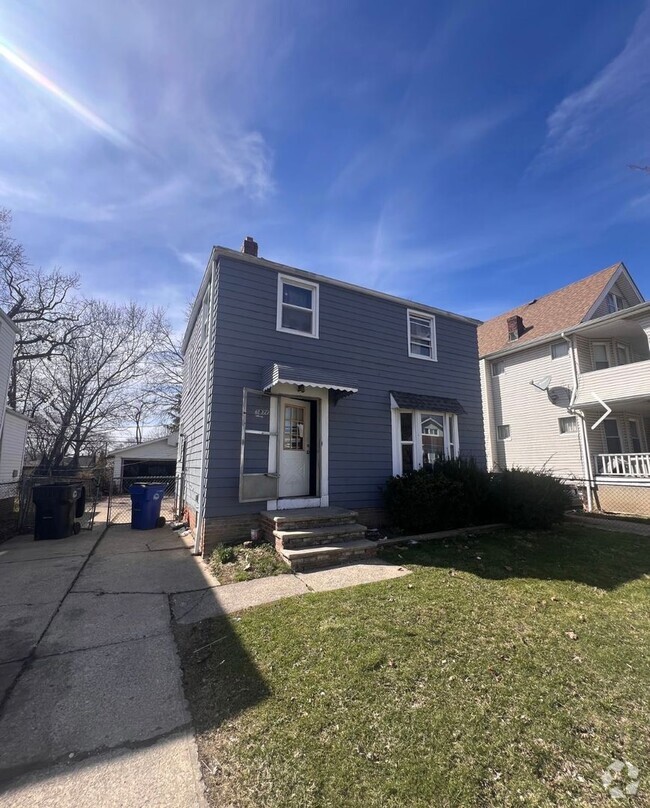 Building Photo - 3878 E 143rd St Rental