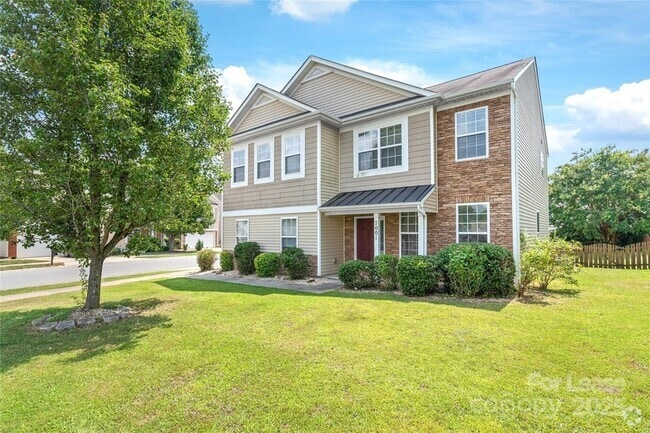 Building Photo - 7001 Dacian Ln Rental