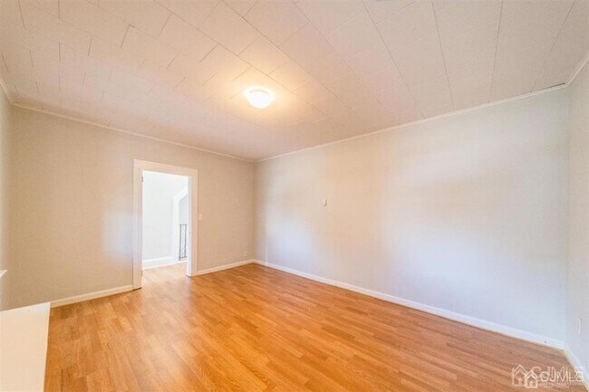 Photo - 125 Lowell St Unidad 2