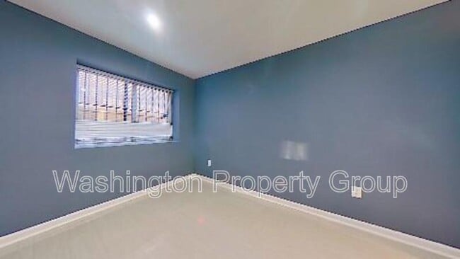 Building Photo - 3101 Southern Ave SE Unit Apt T7