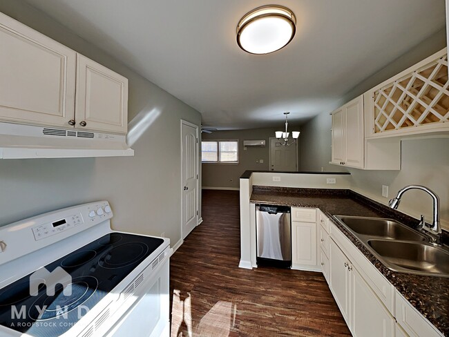 Photo - 305 S Spargo St