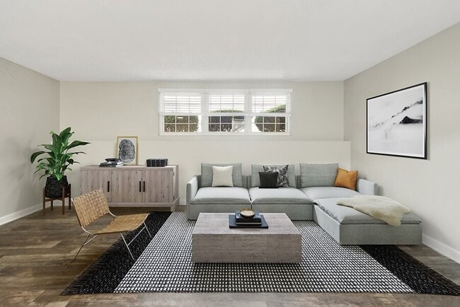 Building Photo - Meadows at Marlborough Rental