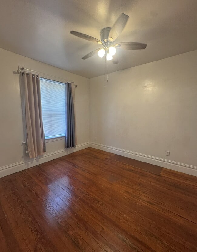 Photo - Charming 2-Bedroom Apartment in South St. Louis – Available Now! Unit 2F