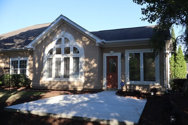 Photo - 1482 St Thomas Cir