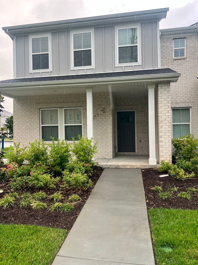 Photo - 204 Douglas Bend Rd Townhome