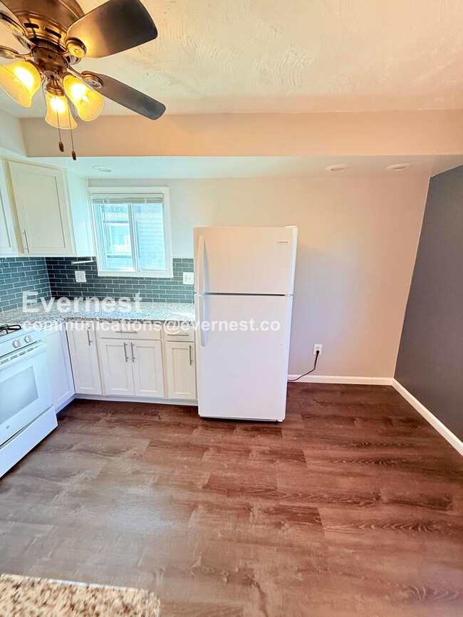 Photo - 9433 Sylvia St