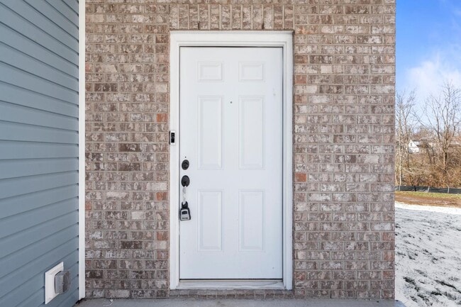 Photo - 117 Lambert Fld