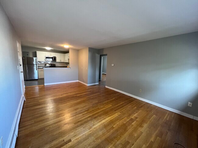 Photo - 14 Riverside St Unit 1-3D