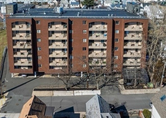 Building Photo - 39 Parlin St Unit 206 Rental