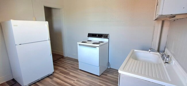 Photo - 959 E Philadelphia St Unidad 2