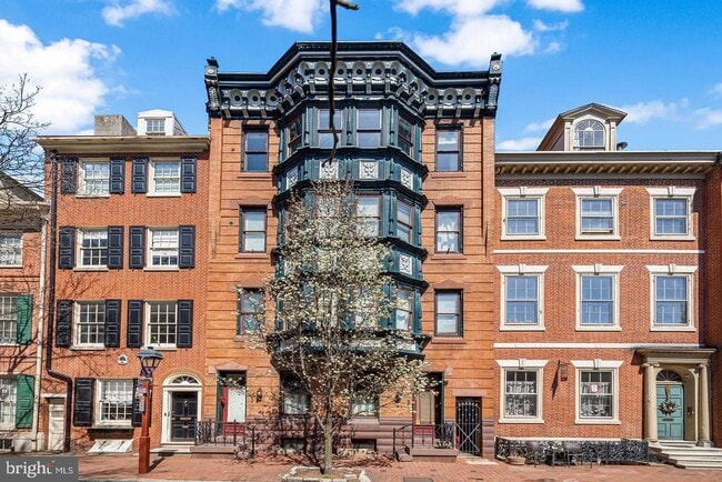 Photo - 231 Pine St Unit 4F